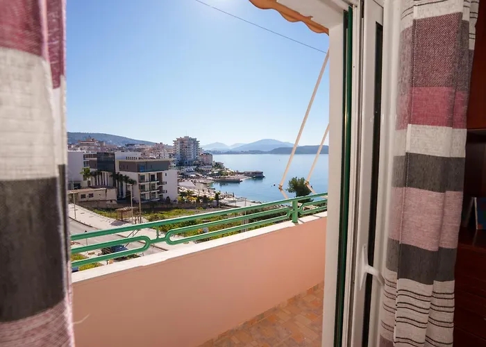 Sunny\'S Side Apartament